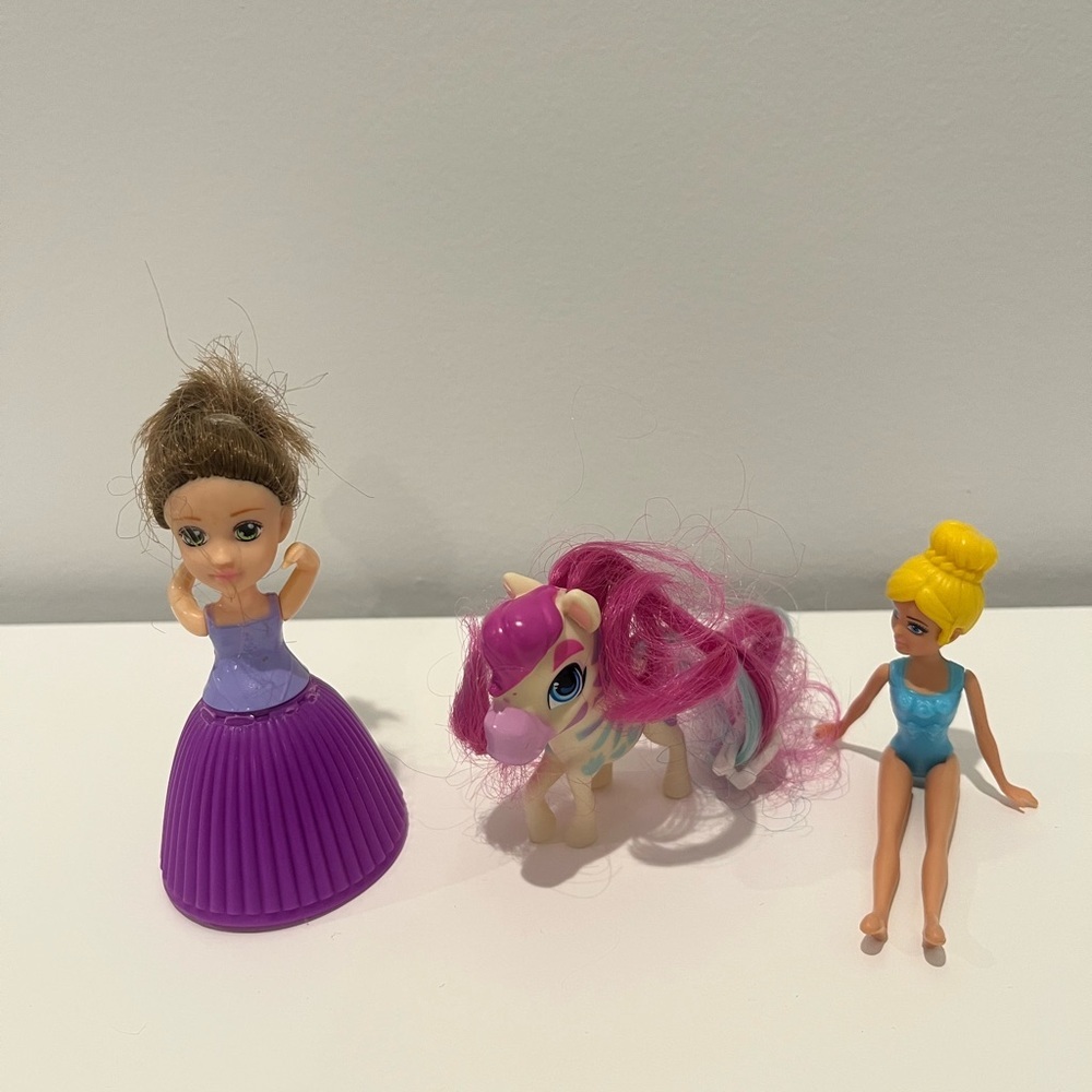 Misc Lot of 3 toys